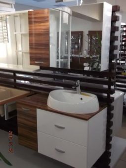 Vonios baldų komplektas ORION apatinė+viršutinė dalis 900 mm